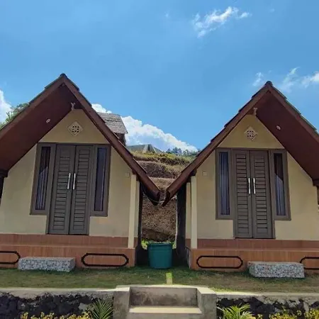 Alengkong Sunrise Glamping Hotel